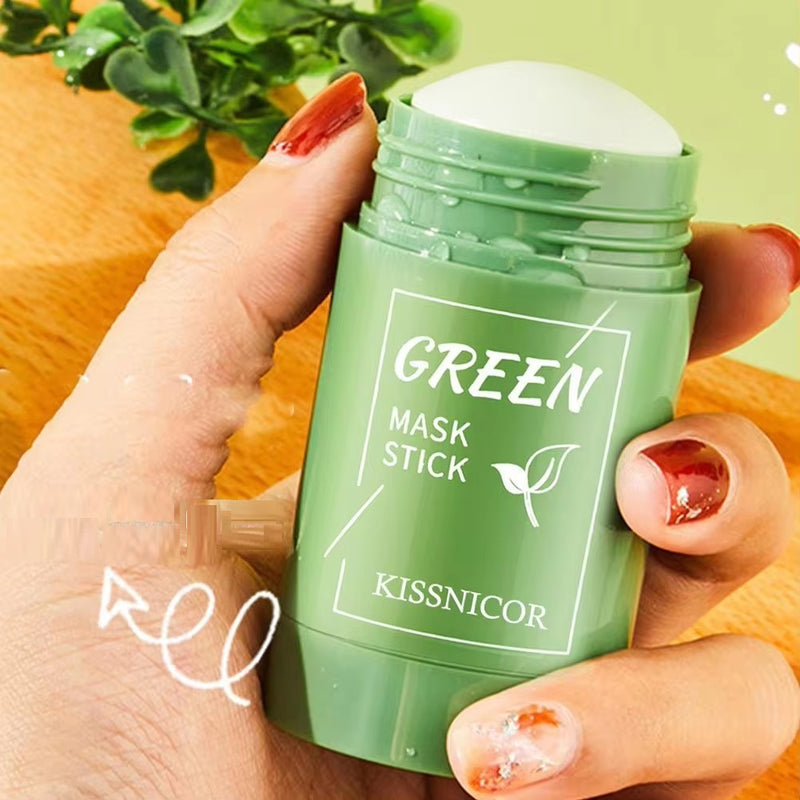 Máscara facial de limpeza com chá verde