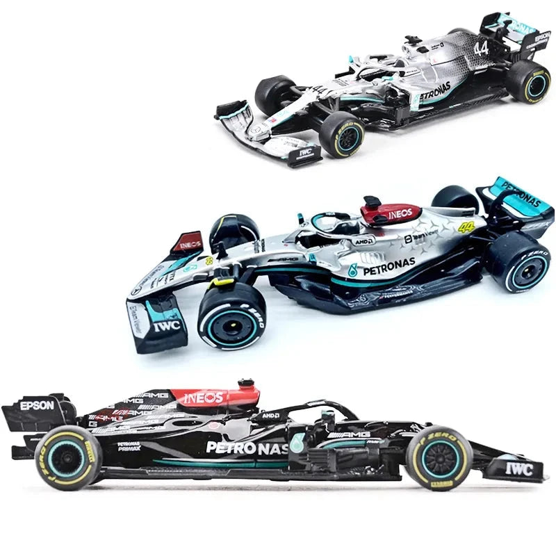 Bburago 1:43 Mercedes-AMG Petronas F1 W14