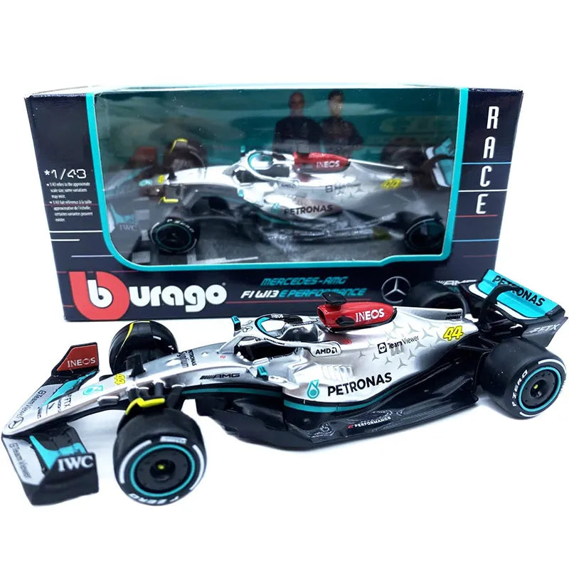 Bburago 1:43 Mercedes-AMG Petronas F1 W14